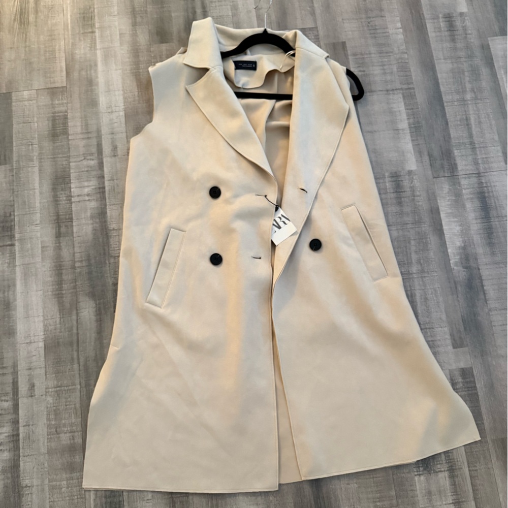 Zara Cream Double-Breasted Sleeveless Vest